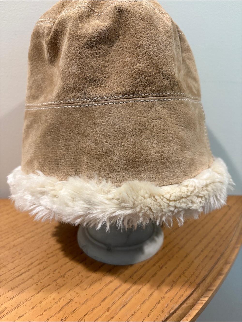 Wilson’s Leather suede and faux fur vintage bucket hat s/m